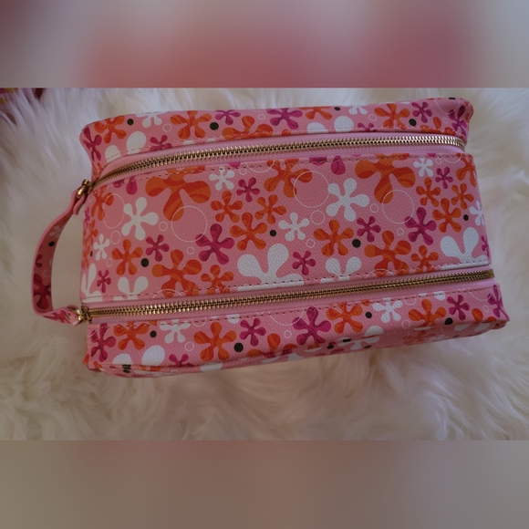 Truly Beauty Makeup Case/SpongeBob.  Brand New 💎 - Picture 6 of 7